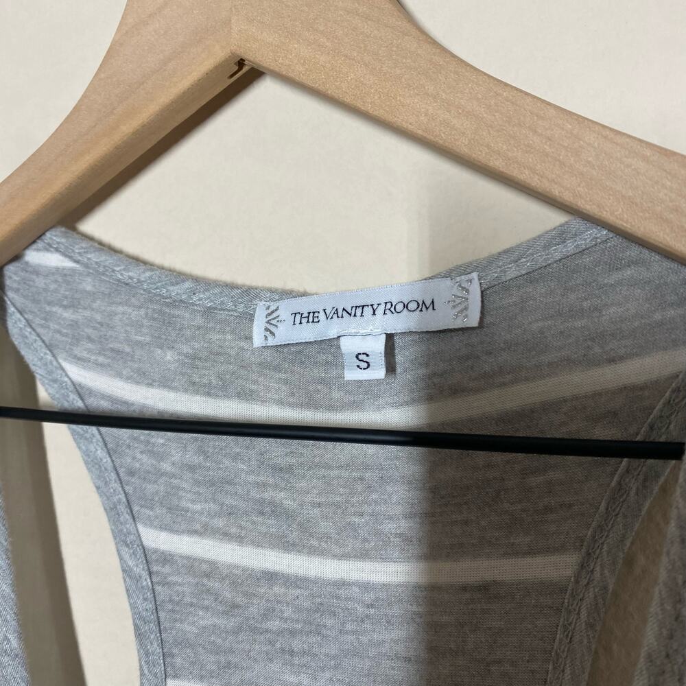 The Vanity Room Women's Gray White Striped Ruched Sleeveless Dress Size Small - Picture 3 of 9